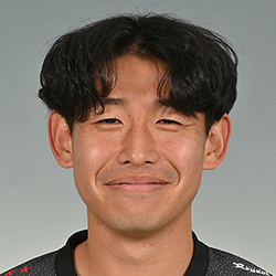 山田　雄士