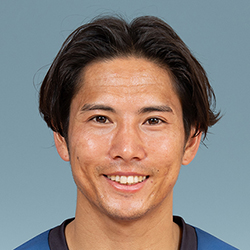 前田　椋介